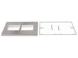 DECO VPSC406WH 2GANG MINIGRID UNFURN PLATE 2X3APERTUR WHT SATIN CHROME