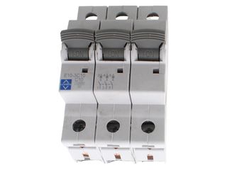 LEWDEN E10-3C10 TP TYPE C 10A 10KA MCB