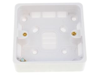 HAGER WMPB1/20 SINGLE 20MM DEEP MOULDED BOX - WHITE